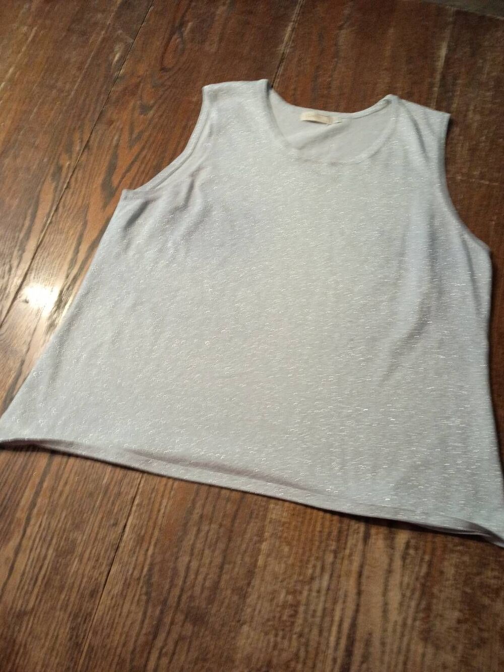 Choices Woman 2X Silver Metallic Shimmer Tank Top Sleeveless Shell Plus Size